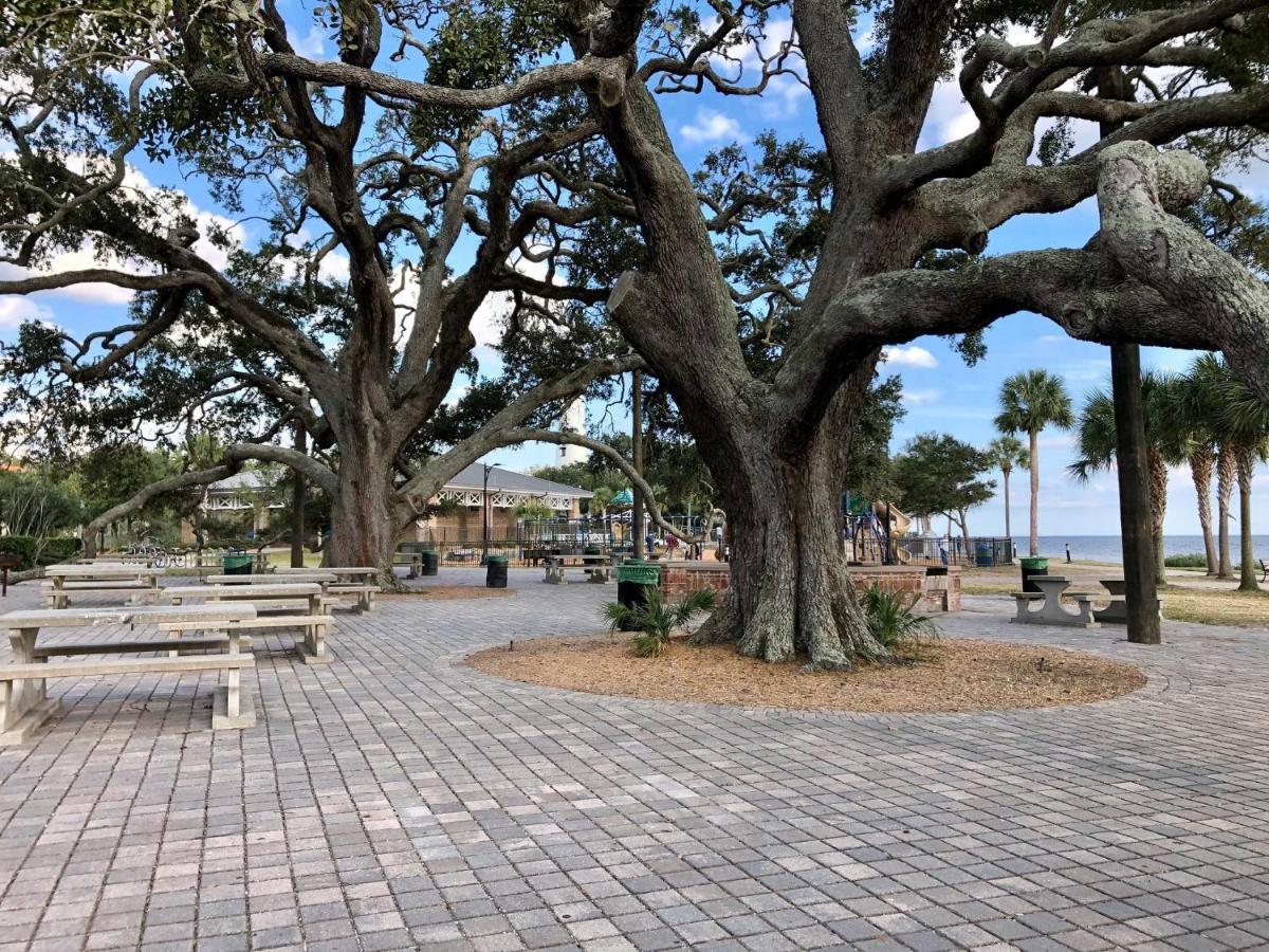 Salty Breeze At Demere Landing Unit 168 - Salt Air Dr Villa St. Simons Island Buitenkant foto